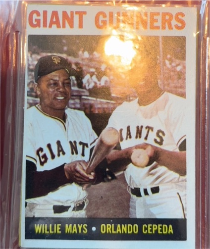 1964 Topps #306 Giant Gunners Willie Mays Orlando Cepeda — front