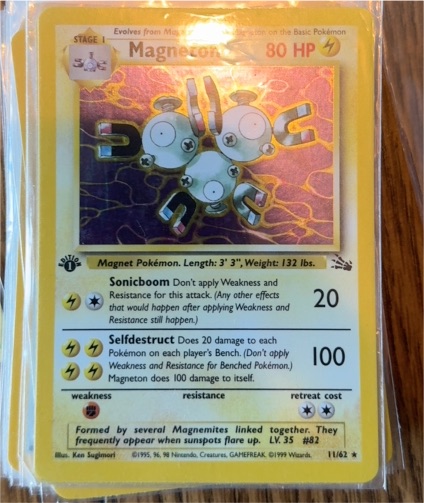 1999 Pokémon Fossil #11 Magneton — front