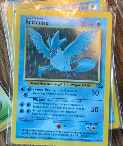 1999 Pokémon Fossil #2 Articuno — front