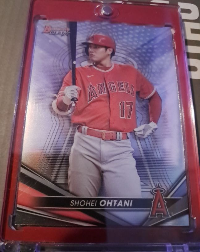 2022 Bowman's Best #25 Shohei Ohtani — front