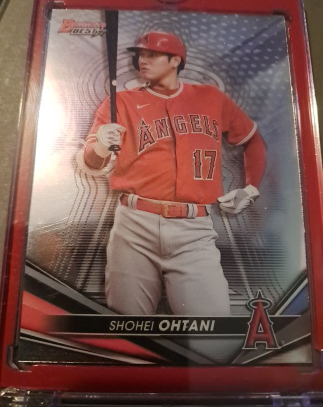 2022 Bowman's Best #25 Shohei Ohtani — front