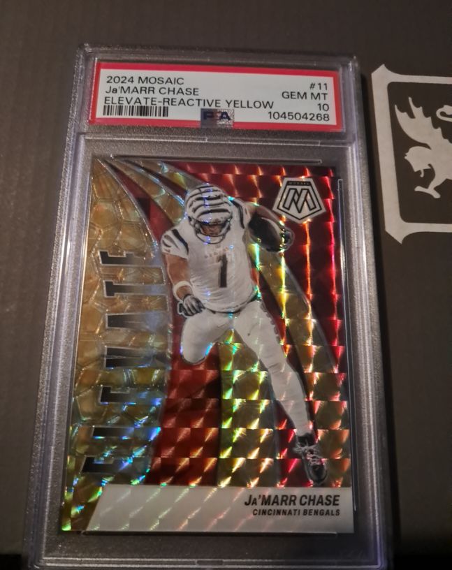 2024 Panini Mosaic Elevate #11 Ja'Marr Chase — front