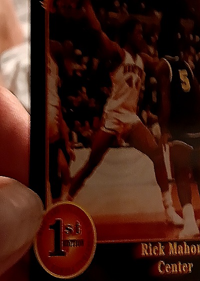 1990 Wild Card #10 Darnell Valentine — front