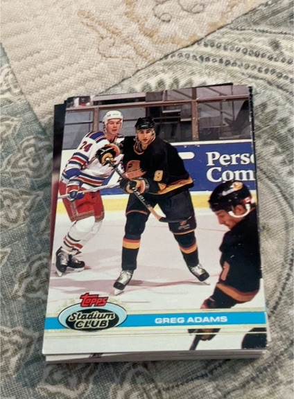 1991-92 Topps Stadium Club #52 Greg Adams — front