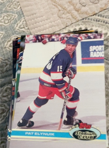 1991-92 Topps Stadium Club #132 Pat Elynuik — front