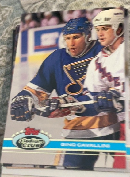 1991-92 Topps Stadium Club #34 Gino Cavallini — front