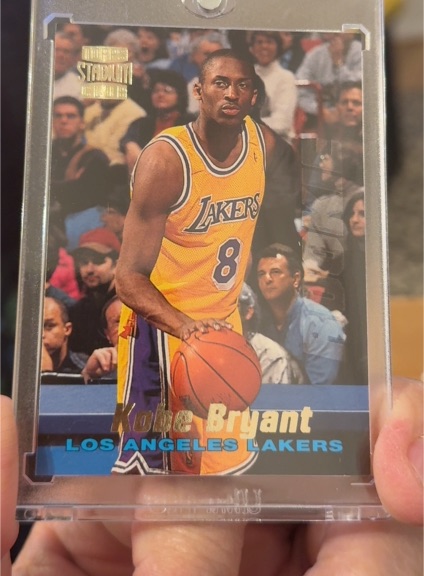 1996-97 Topps Stadium Club Rookies Series 1 #R12 Kobe Bryant — front