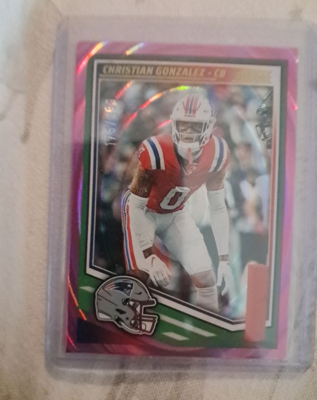 2025 Panini Score #228 Christian Gonzalez — front