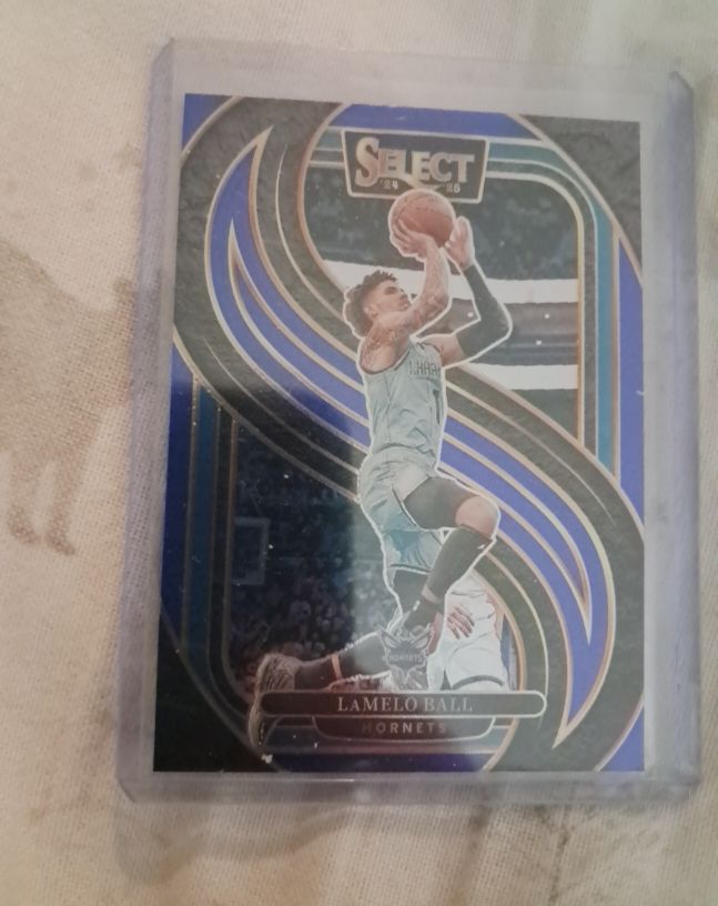 2024-25 Panini Select #147 LaMelo Ball — front