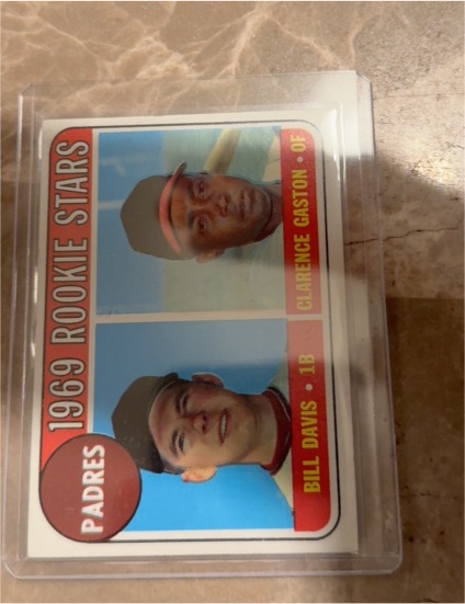 1969 Topps #304 Padres Rookie Stars Bill Davis/Clarence Gaston — front