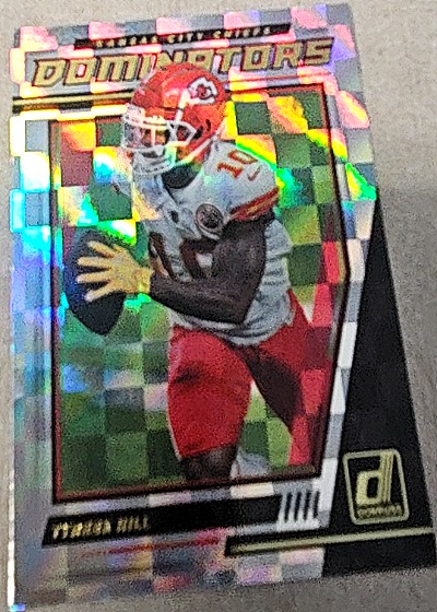 2021 Donruss Dominators #D21 Tyreek Hill — front