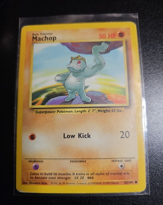 1999 Pokémon #52 Machop — front