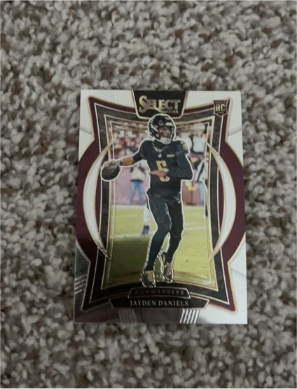 2024 Panini Select #26 Jayden Daniels — front