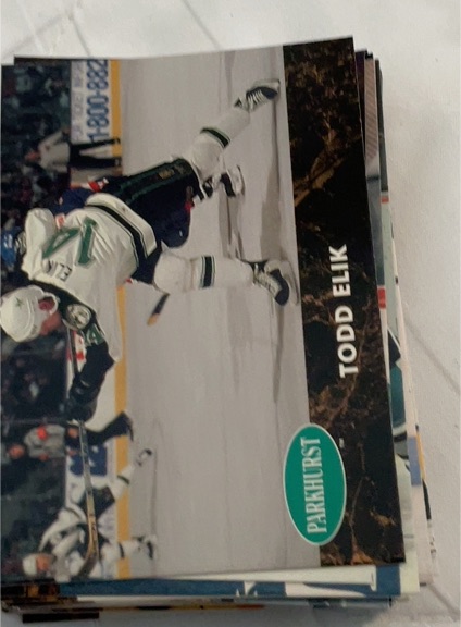 1991-92 Parkhurst #300 Todd Elik — front