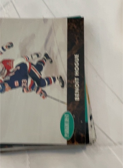 1991-92 Parkhurst #332 Benoit Hogue — front
