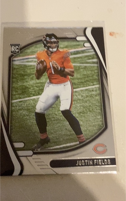 2021 Panini Absolute #108 Justin Fields — front