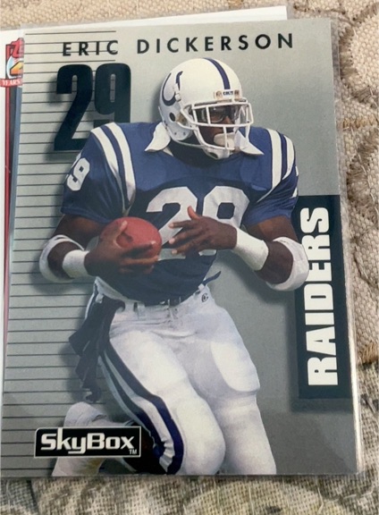 1992 SkyBox Prime Time #213 Eric Dickerson — front