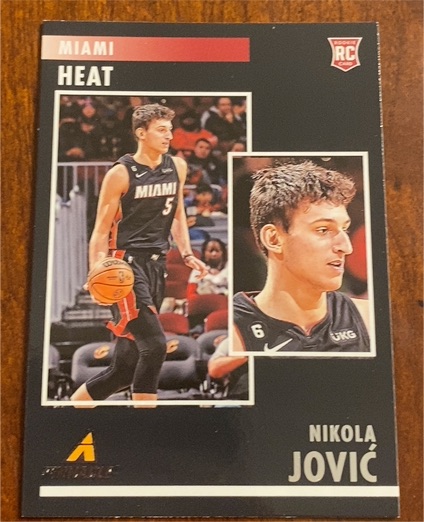 2022-23 Panini Chronicles Pinnacle #85 Nikola Jovic — front