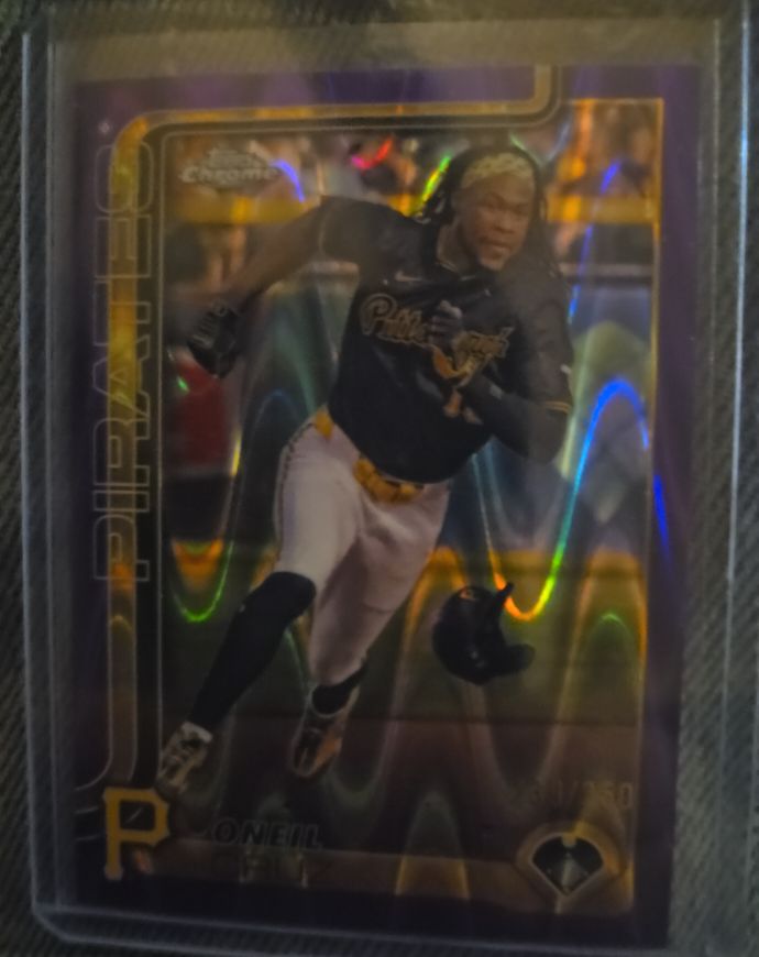 2025 Topps Chrome #252 Oneil Cruz — front