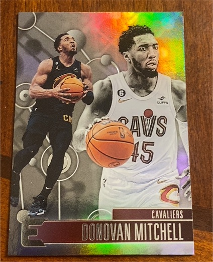 2022-23 Panini Chronicles #235 Donovan Mitchell Essentials Cavaliers — front