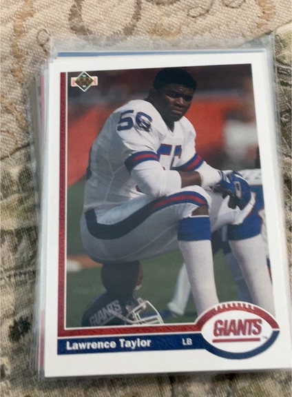 1991 Upper Deck #445 Lawrence Taylor — front