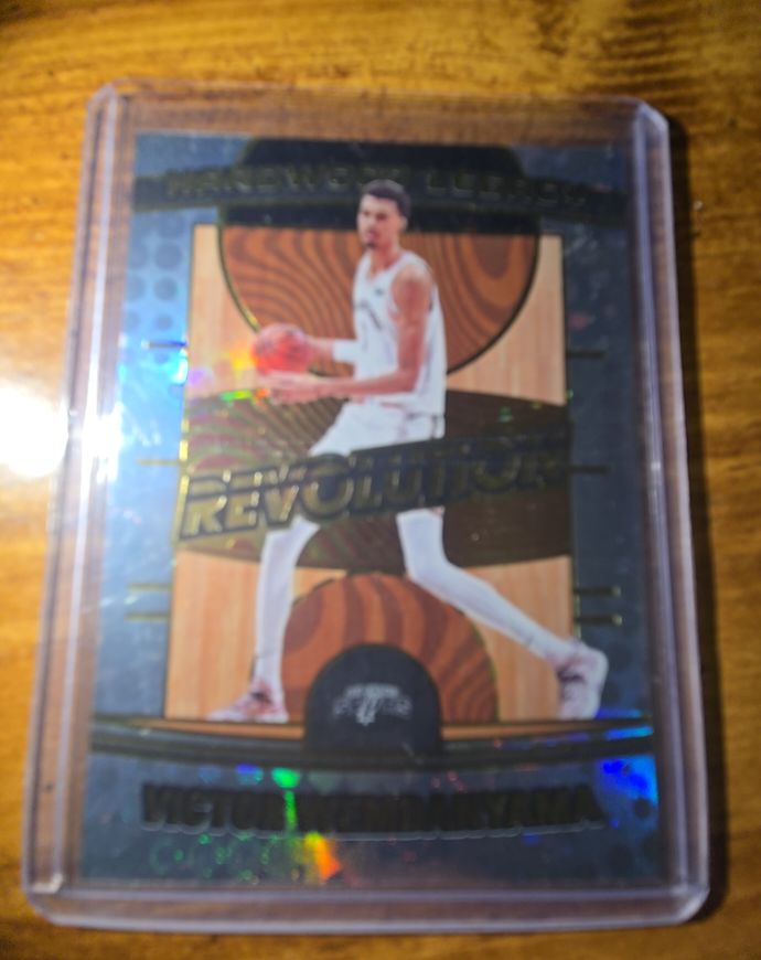 2024-25 Panini Revolution #10 Victor Wembanyama Hardwood Legacy — front