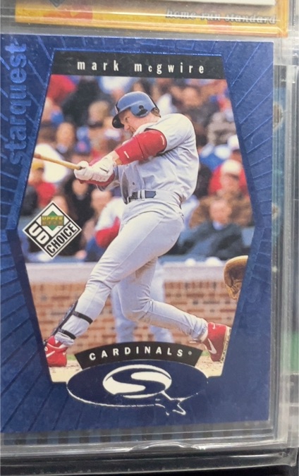 1999 UD Choice StarQuest Blue #SQ22 Mark McGwire — front