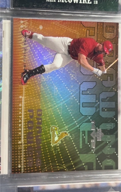 2000 Upper Deck MVP #DP1 Mark McGwire Drawing Power — front