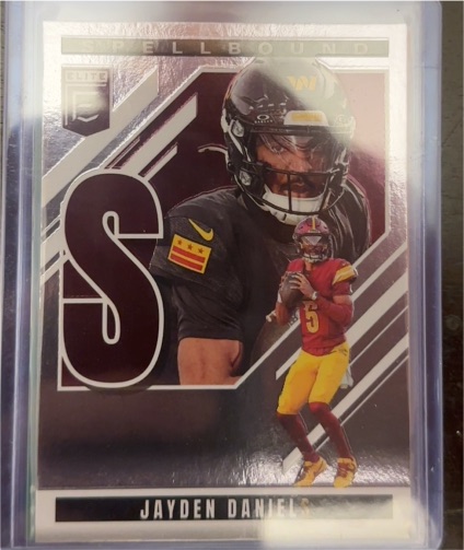 2025 Panini Donruss Elite #12 Jayden Daniels Spellbound Green "E" — front