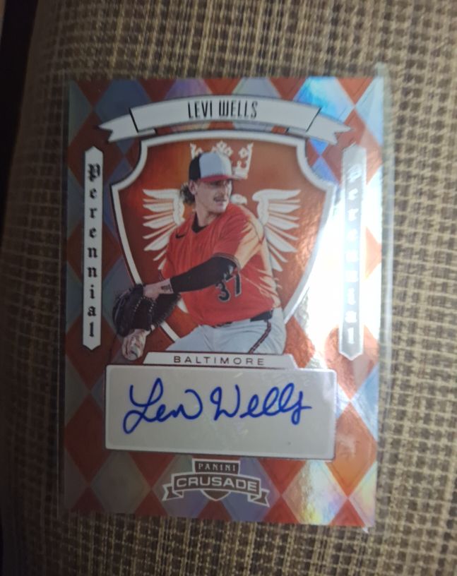 2025 Panini Crusade Perennial Signatures #PPS-LWS Levi Wells — front