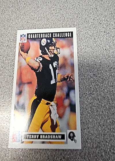 1991 Upper Deck Domino's Pizza Quarterback Challenge #32 Terry Bradshaw — front