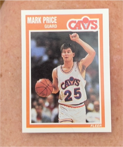 1989-90 Fleer #29 Mark Price — front