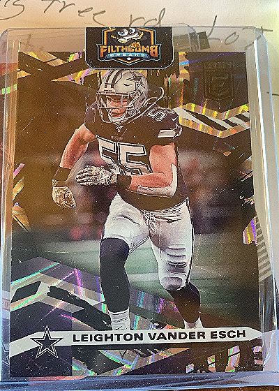 2019 Panini Spectra #55 Leighton Vander Esch — front