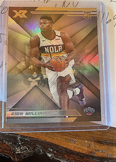 2019-20 Panini Chronicles XR #271 Zion Williamson — front