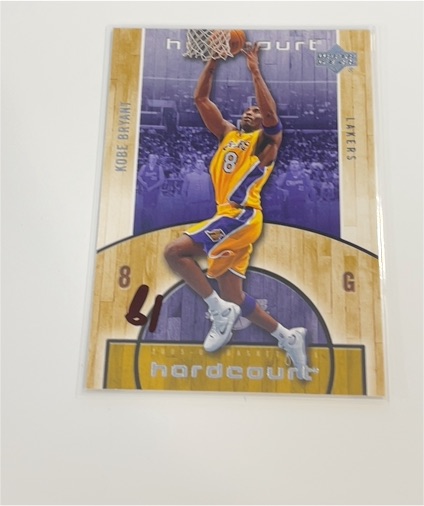 2005-06 Upper Deck Hardcourt #38 Kobe Bryant — front