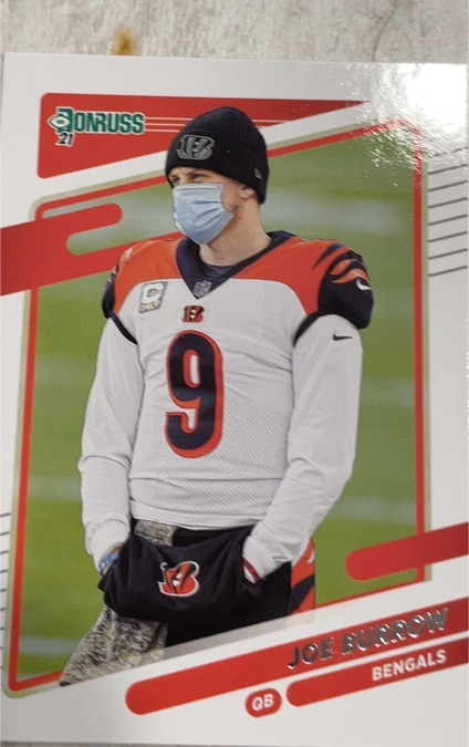 2021 Donruss #211b Joe Burrow No Helmet — front