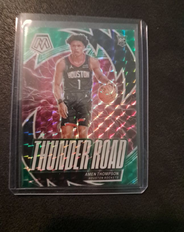 2023-24 Panini Mosaic Thunder Road #12 Amen Thompson — front