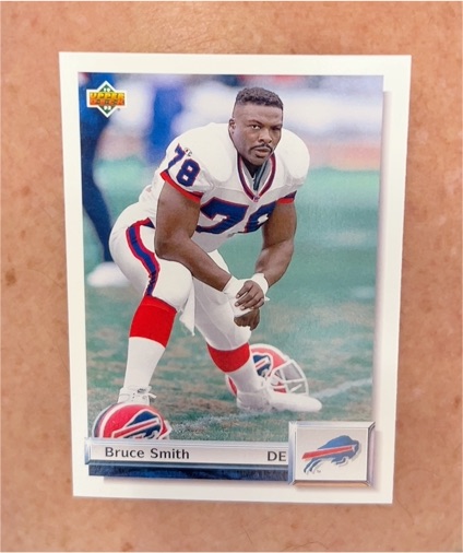 1992 Upper Deck Gold Football #G48 Bruce Smith — front