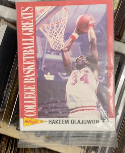 1992 Kellogg's College Basketball Greats #11 Hakeem Olajuwon — front