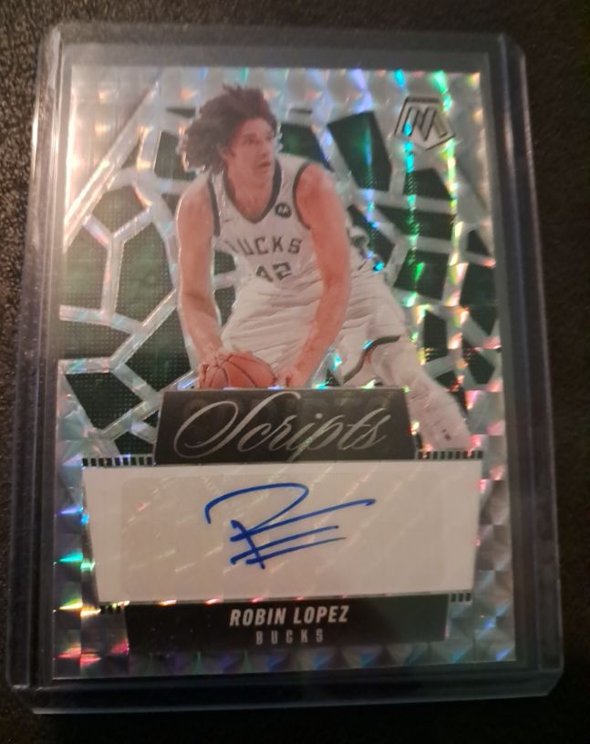 2024-25 Panini Mosaic Scripts #MS-RL Robin Lopez — front