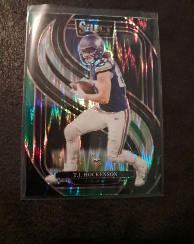 2024 Panini Select Premier Level #194 T.J. Hockenson — front