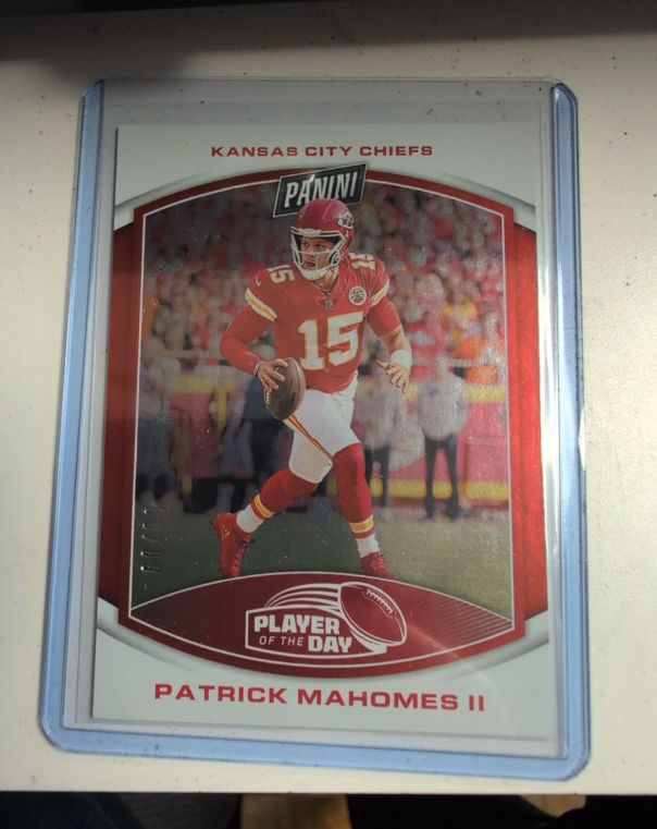 2023 Panini Player of the Day #2 Patrick Mahomes II — front