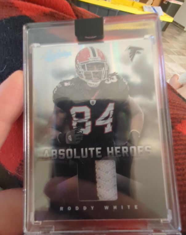 2012 Panini Absolute Heroes #AH-RW Roddy White — front