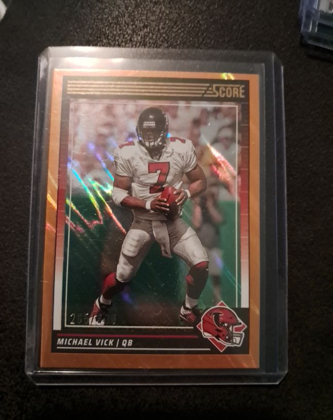 2024 Panini Score #18 Michael Vick — front