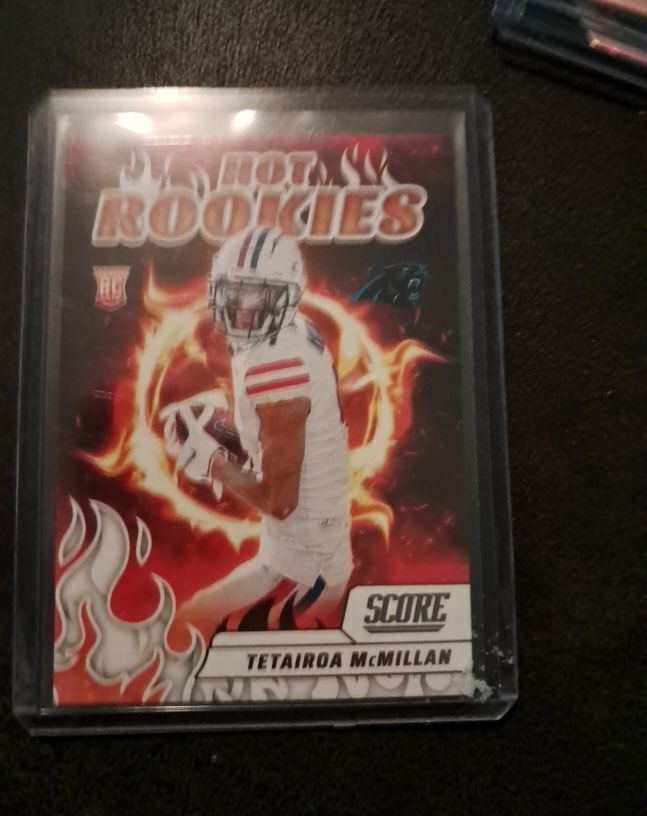 2025 Panini Score #7 Tetairoa McMillan — front