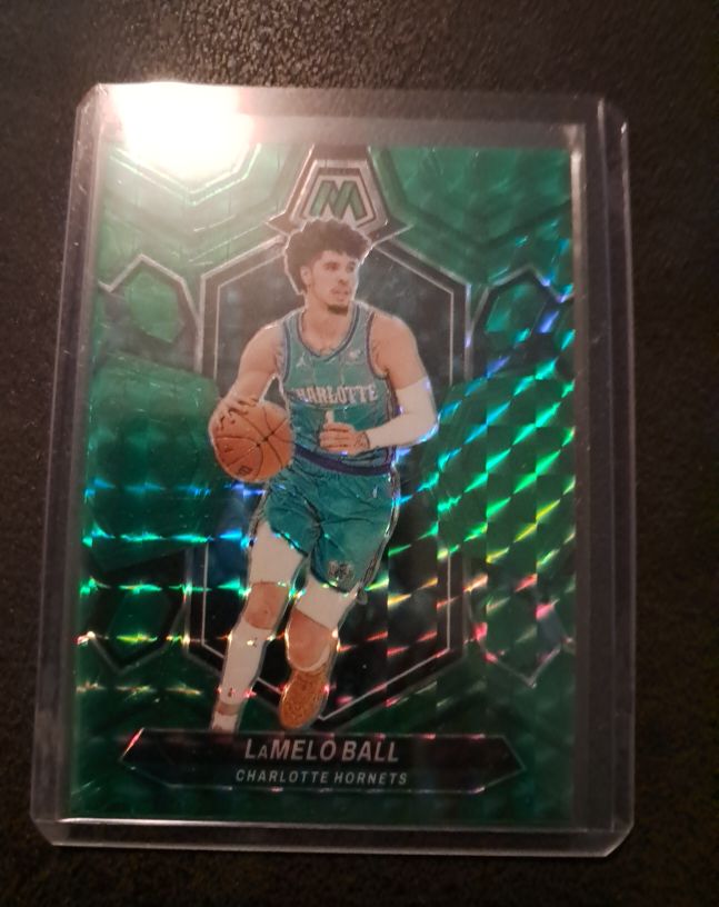 2023-24 Panini Mosaic #122 LaMelo Ball — front