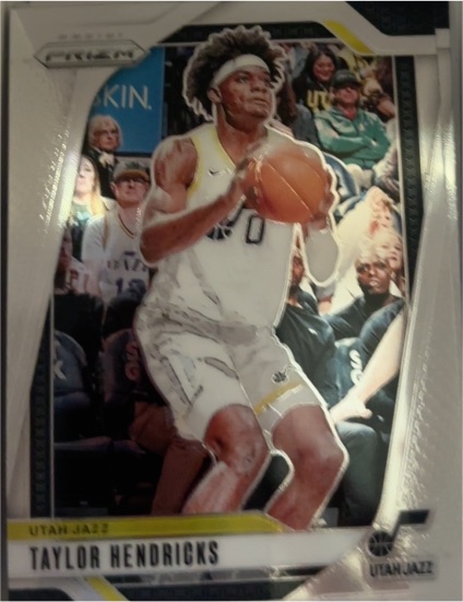 2024-25 Panini Prizm #32 Taylor Hendricks — front