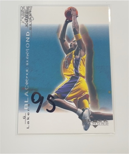 2000-01 Upper Deck Black Diamond #38 Kobe Bryant — front