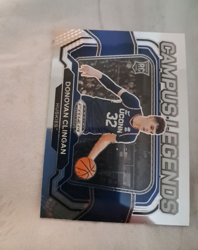 2024 Panini Prizm Draft Picks #9 Donovan Clingan Campus Legends RC — front