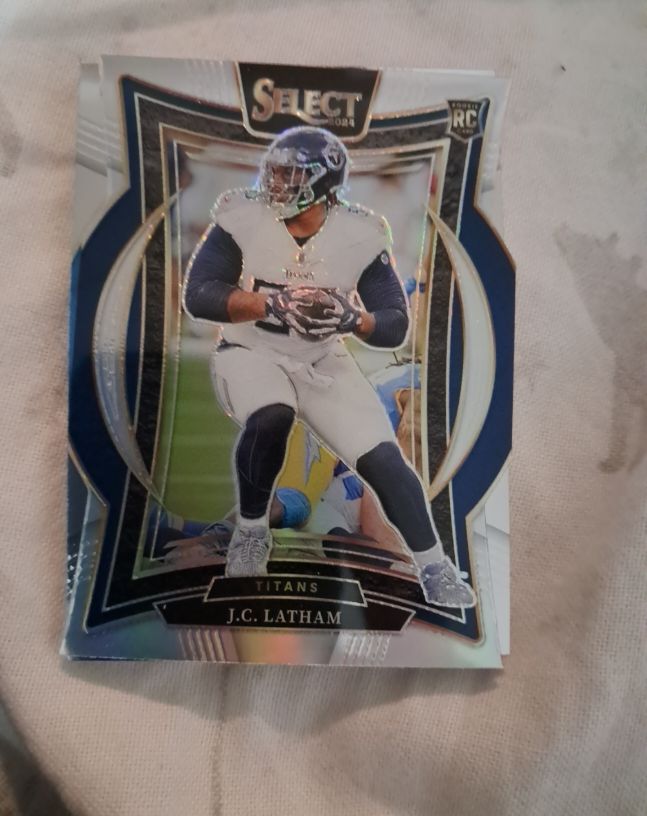 2024 Panini Select Concourse #11 J.C. Latham — front